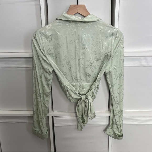 Lovers & Friends Elaine Top in Jade Green - Picture 4 of 6